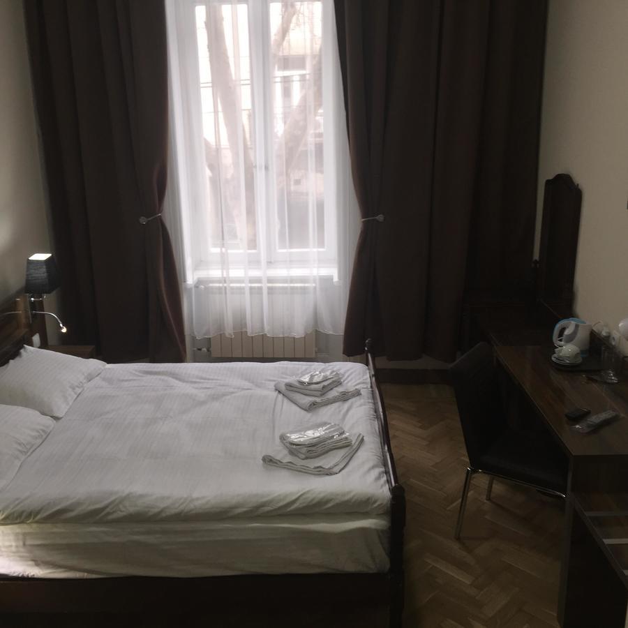 Hotel Nice Tbilisi Exterior foto